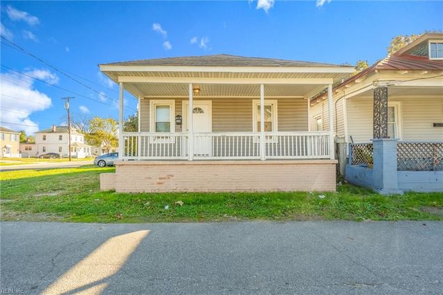 1200 Fayette Street Portsmouth, VA House Sold - Photo 1 of 19. Opens carousel modal
