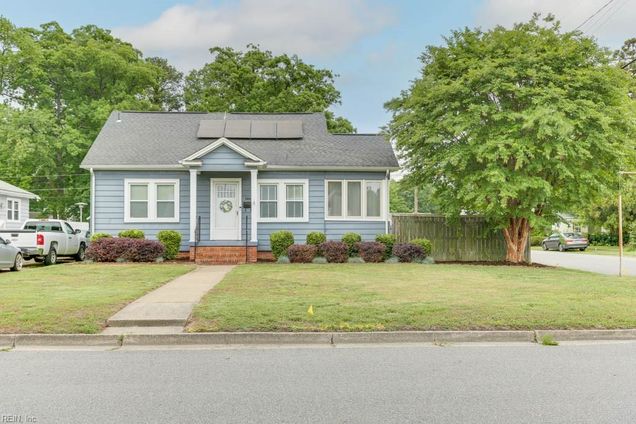 300 Brightwood Avenue Hampton, VA House Sold - Photo 1 of 42. Opens carousel modal