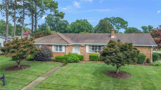 804 Hemlock Crescent Virginia Beach, VA House Sold - Photo 1 of 26. Opens carousel modal