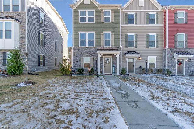 156 Jordan House Drive Smithfield, VA Townhouse Sold - Photo 1 of 1. Opens carousel modal