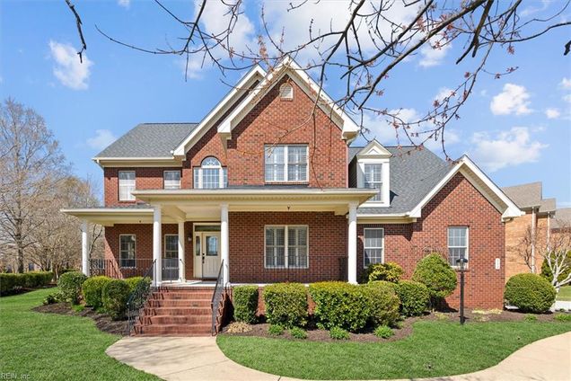 332 Vespasian Circle