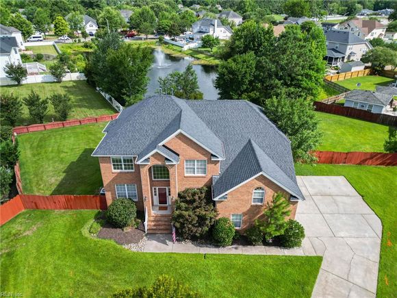 2504 Ferncliff Court