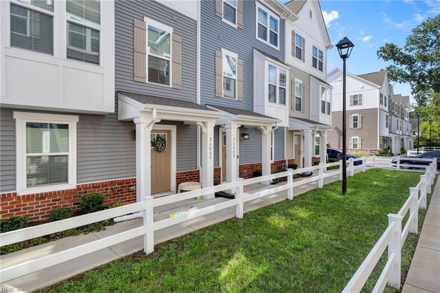 2688 Azalea Garden Road Unit B