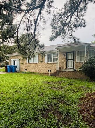 2432 Strawberry Lane