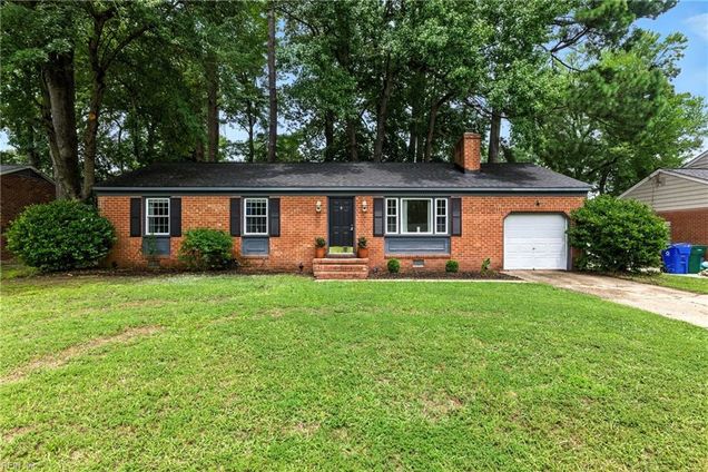 938 Moyer Road