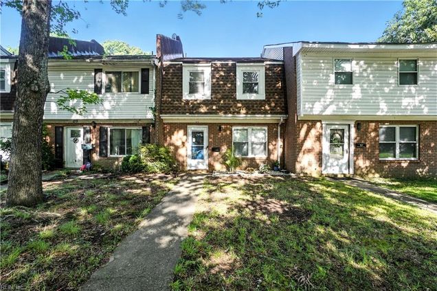 141 Bristol Avenue Norfolk, VA Townhouse Active - Photo 1 of 22. Opens carousel modal