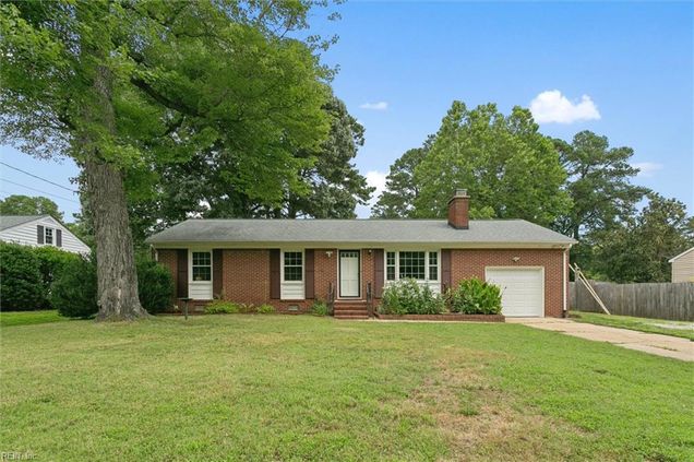 109 Brook Lane