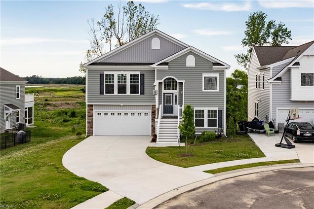 105 Corcoran Lane