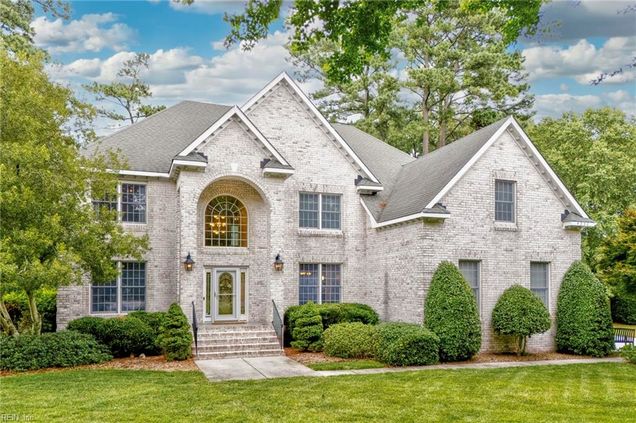 4332 Blackthorne Court