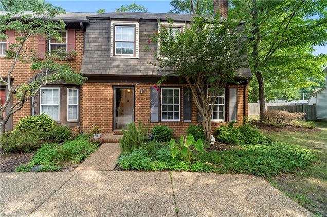 109 Sloane Place Newport News, VA Townhouse Active - Photo 1 of 31. Opens carousel modal