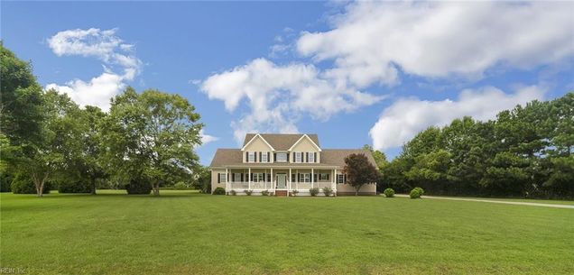 108 Phyllis Court Moyock, NC House Active - Photo 1 of 50. Opens carousel modal