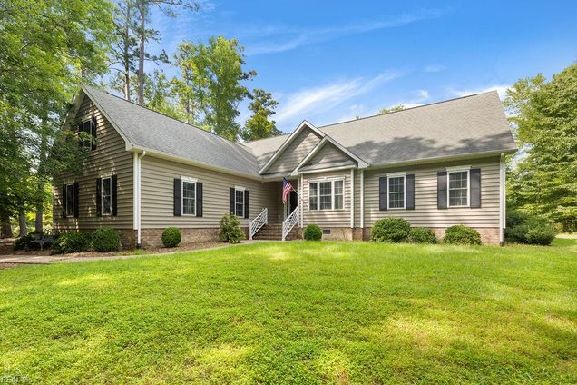 136 Beechwood Drive