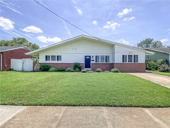 2033 Kersey Avenue Norfolk, VA House Active - Photo 1 of 33. Opens carousel modal