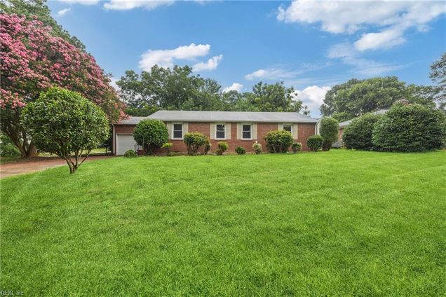 4536 Little John Drive Norfolk, VA House Active - Photo 1 of 31. Opens carousel modal
