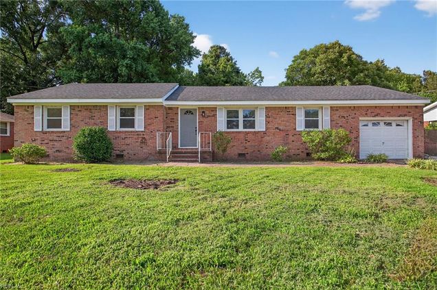 424 Rutgers Avenue Chesapeake, VA House Active - Photo 1 of 42. Opens carousel modal