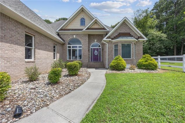 102 Trumpet Road