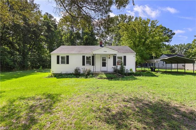 17253 Riddick Rd Smithfield, VA House Active - Photo 1 of 23. Opens carousel modal