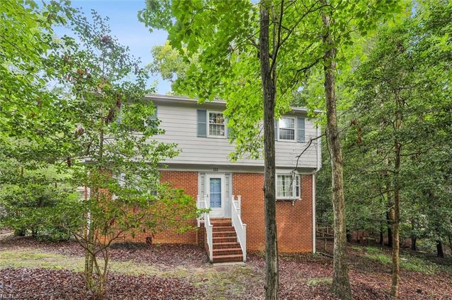 111 W Kingswood Drive Williamsburg, VA House Active - Photo 1 of 35. Opens carousel modal