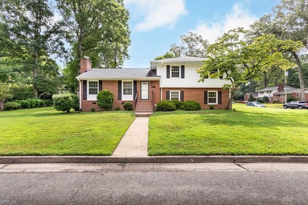 4 Royall Place