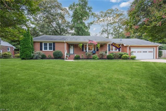 805 Sheraton Drive Virginia Beach, VA House Active - Photo 1 of 49. Opens carousel modal