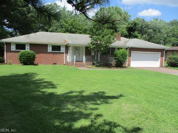 4052 Sunkist Road Chesapeake, VA House Active - Photo 1 of 12. Opens carousel modal
