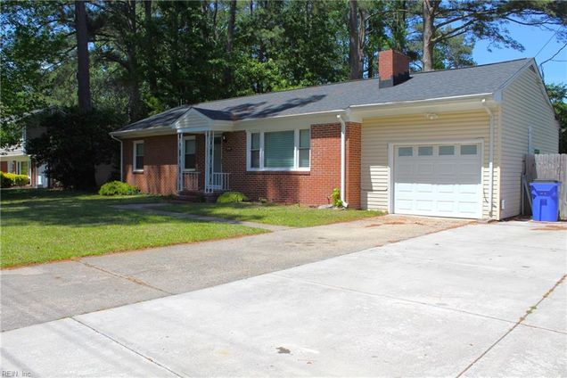 6436 Wailes Avenue Norfolk, VA House Active - Photo 1 of 19. Opens carousel modal