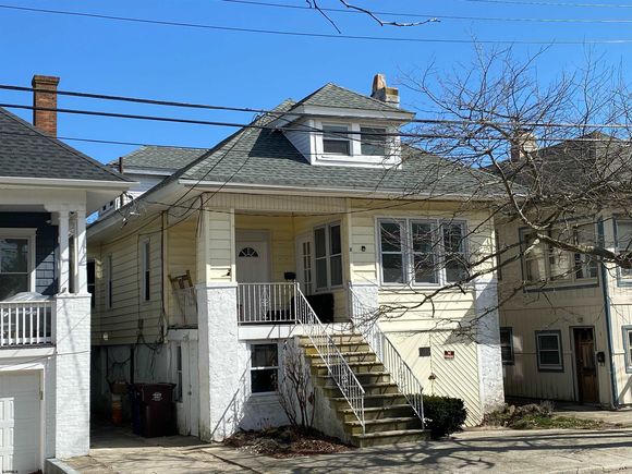 7 N Hillside Ventnor, NJ House Sold - Photo 1 of 20. Opens carousel modal