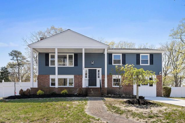 38 White Oak Drive Ocean View, NJ House Sold - Photo 1 of 33. Opens carousel modal