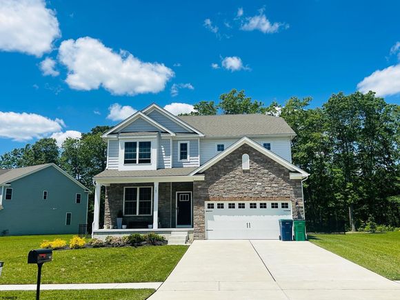 147 LaQuinta Egg Harbor Township, NJ House Sold - Photo 1 of 45. Opens carousel modal