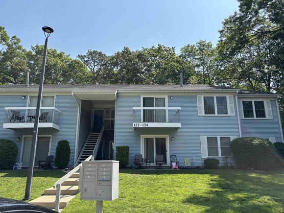 134 Club Galloway Township, NJ Condo Active - Photo 1 of 16. Opens carousel modal