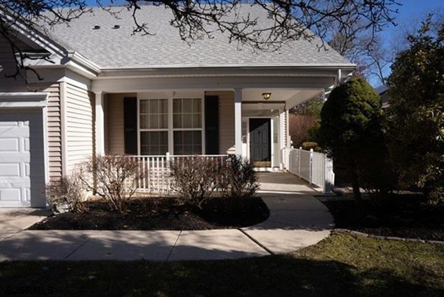 669 St. Andrews