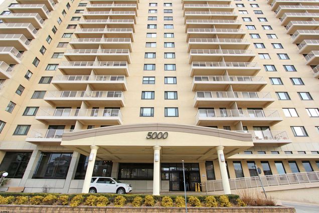 5000 Boardwalk Unit 1807