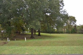 3850 Springton