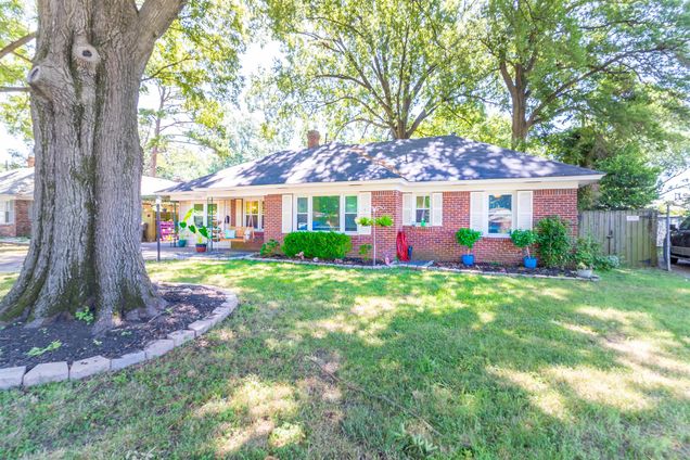1700 S White Station St Memphis, TN House Sold - Photo 1 of 25. Opens carousel modal