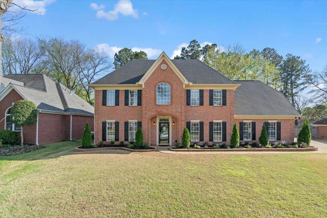 111 Cottonwood Cir S Collierville, TN House Sold - Photo 1 of 32. Opens carousel modal