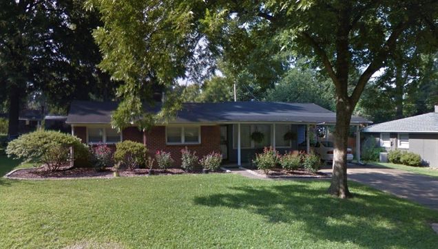 4803 Hummingbird Ln