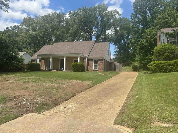 3236 Whitney Rd