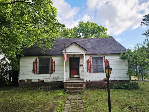 410 Dixon Ave Covington, TN House Sold - Photo 1 of 1. Opens carousel modal