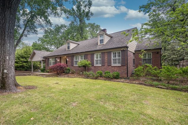 60 Eastland Dr Memphis, TN House Active - Photo 1 of 25. Opens carousel modal