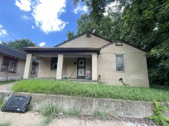 1212 Capital Ave Memphis, TN House Active - Photo 1 of 7. Opens carousel modal