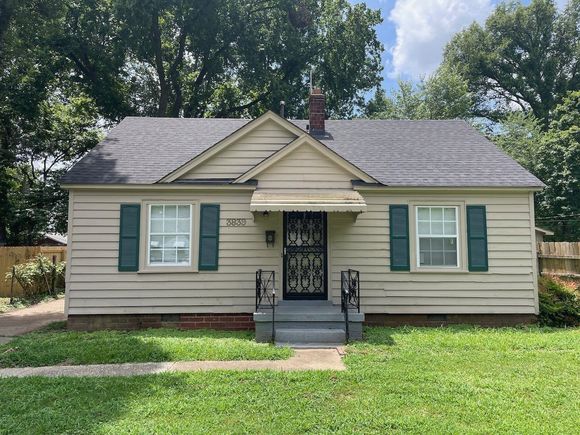 3839 Maid Marian Ln Memphis, TN House Active - Photo 1 of 14. Opens carousel modal
