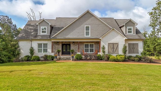 690 Blue Heron Pt