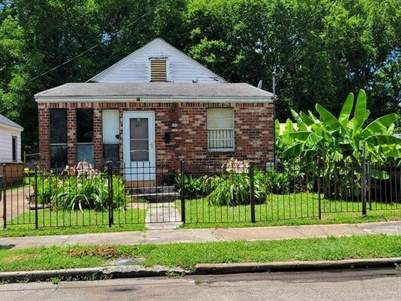 1461 N Merton St Memphis, TN House Active - Photo 1 of 1. Opens carousel modal