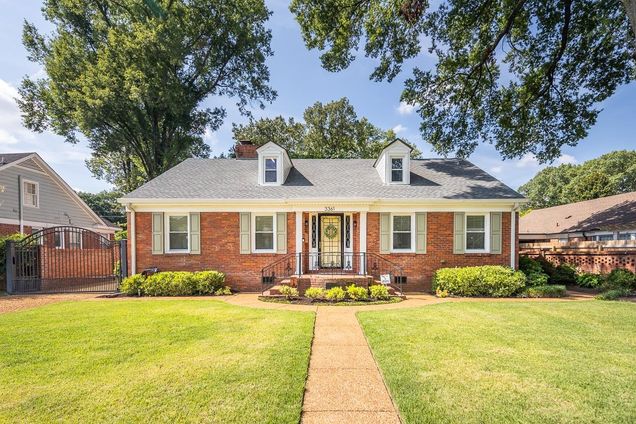 3361 N Northwood Dr