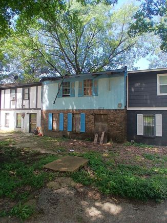 3037 St Cloud Pl Unit 45 Memphis, TN House Active - Photo 1 of 9. Opens carousel modal