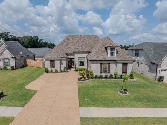 30 Brook Meadow Ln Oakland, TN House Active - Photo 1 of 39. Opens carousel modal