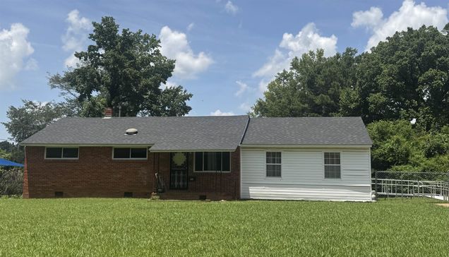 668 Westview Rd