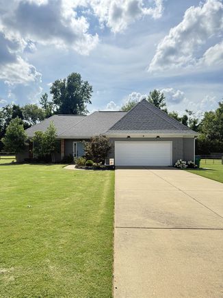 15 Janis Marie Cv Oakland, TN House Active - Photo 1 of 24. Opens carousel modal