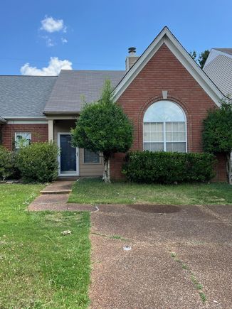 7875 Brady Creek Cv Memphis, TN House Active - Photo 1 of 14. Opens carousel modal