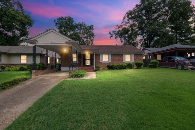 3176 Toby Ln Memphis, TN House Active - Photo 1 of 34. Opens carousel modal